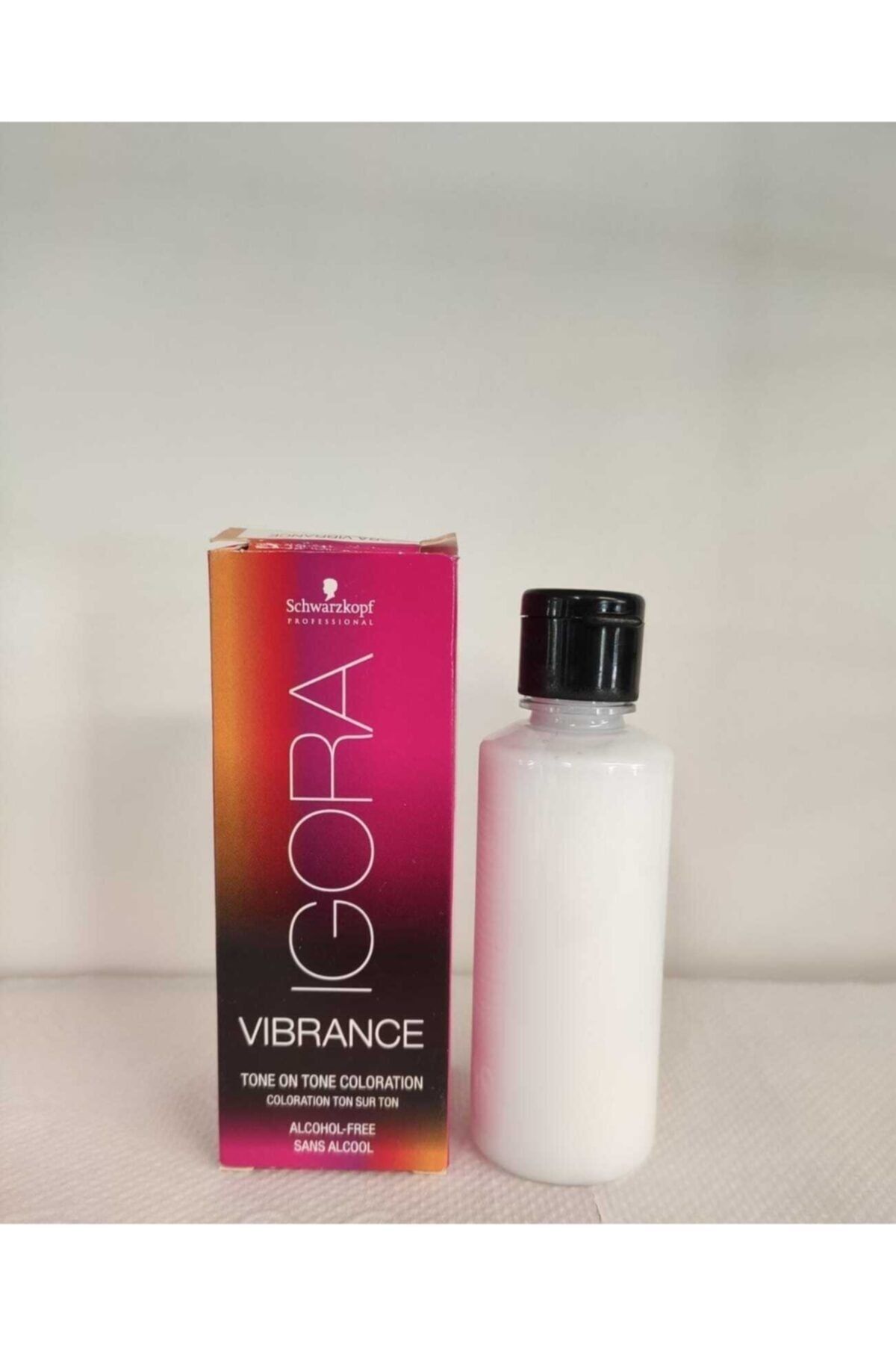 Igora Vibrance 9-7 Sarı Bakır Yarı Kalıcı Saç Boyası + Oksidan (Emülsiyon)
